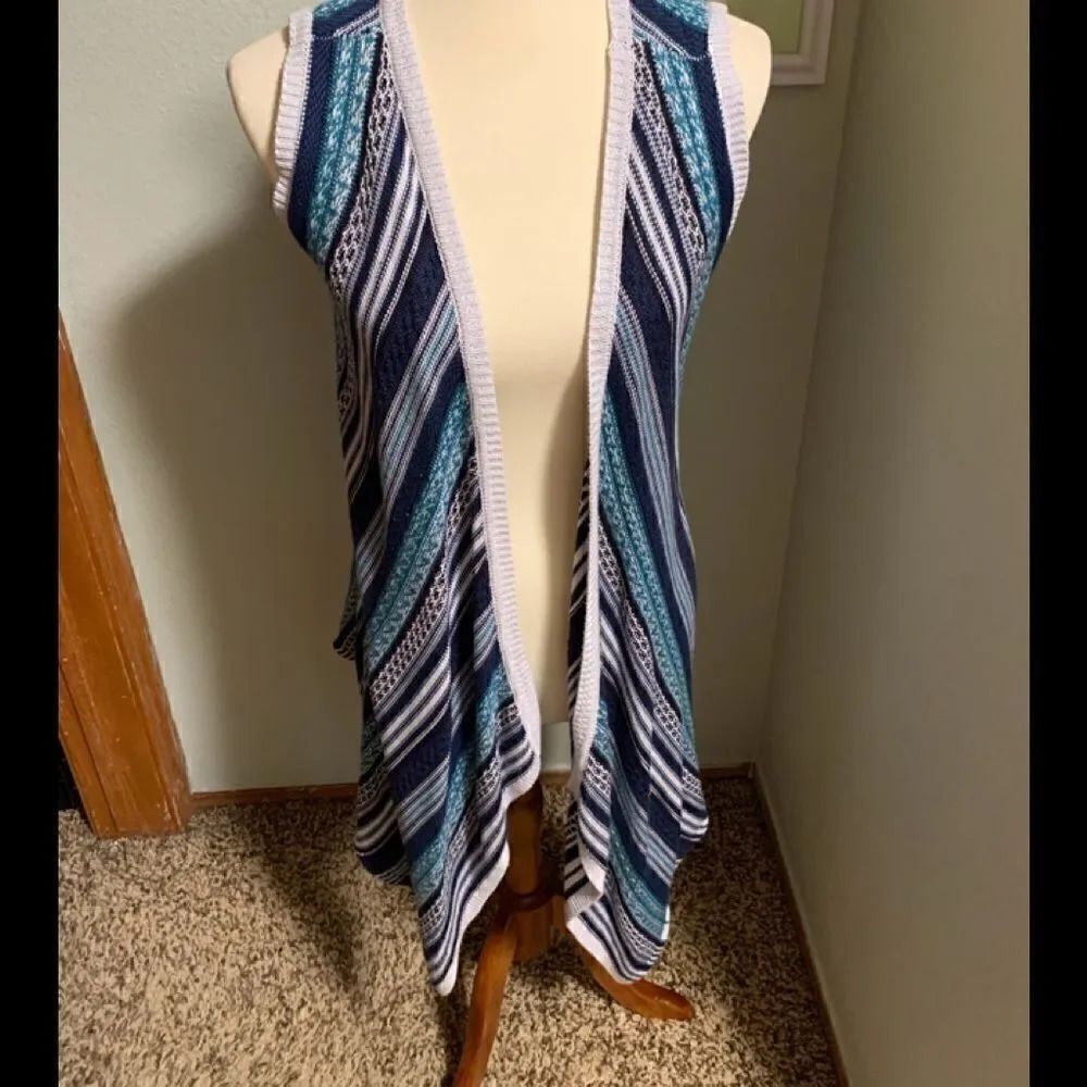 Aventura Sweater Vest NWOT #MPC1